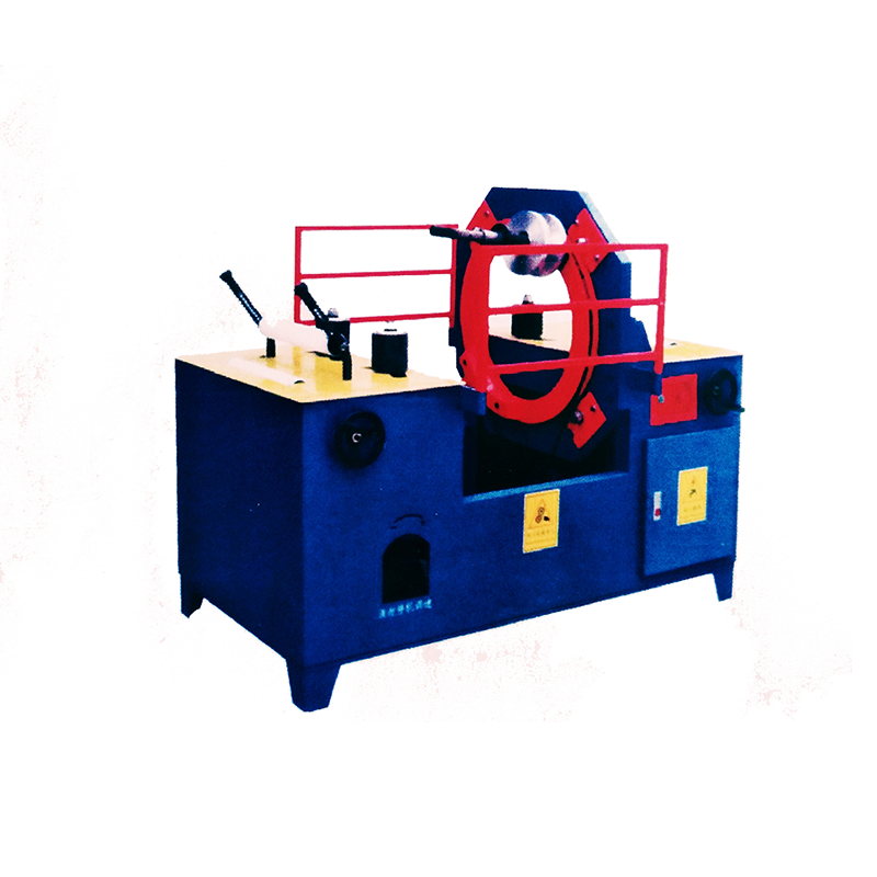 װ